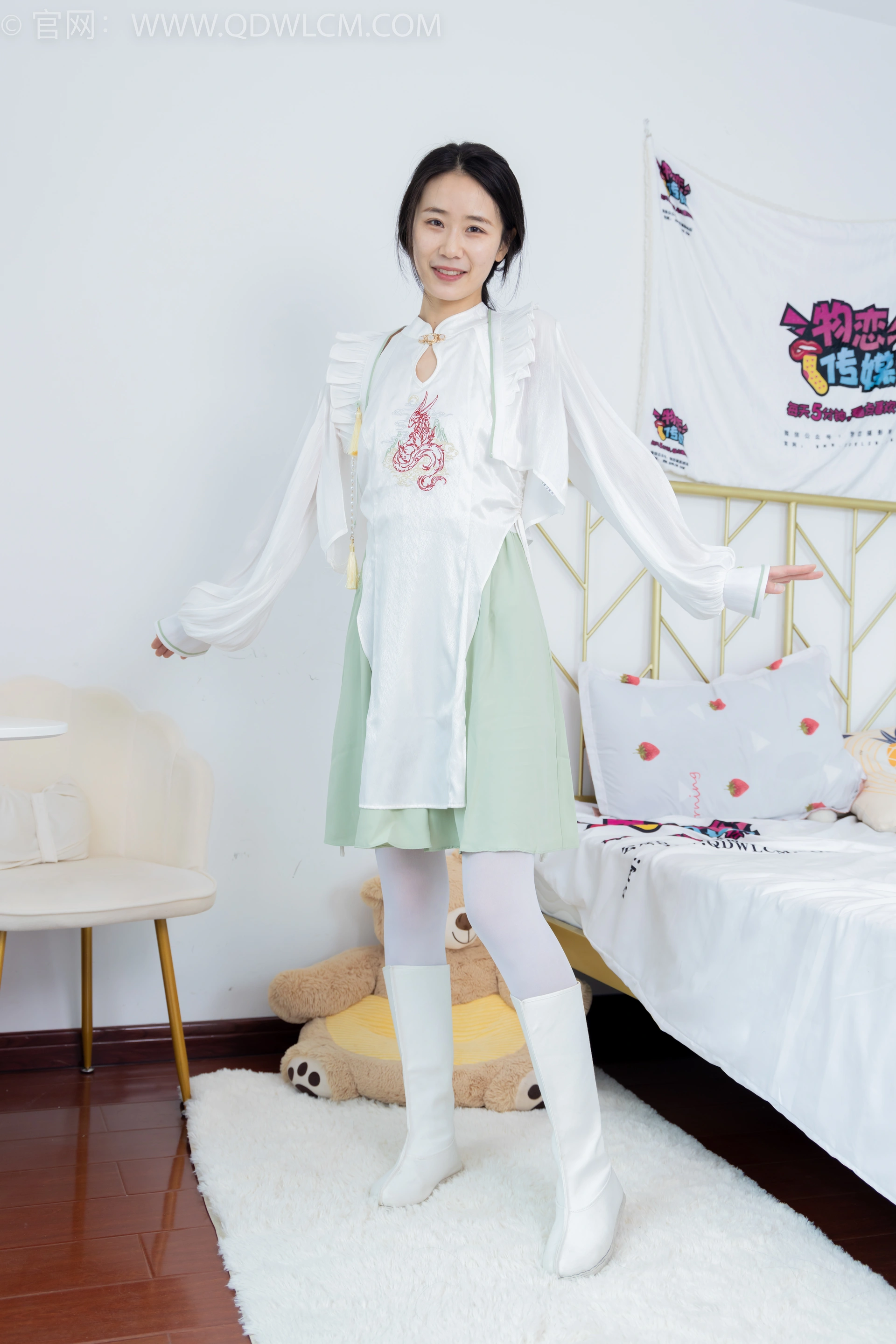 物恋传媒 NO.1547 菜菜-绿野仙踪 1